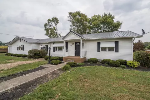 7825 N Stuthard St, Terre Haute, IN 47805