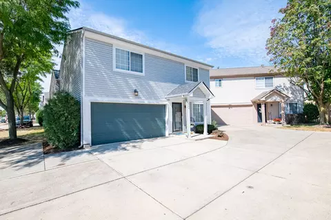 644 Cembra Dr, Greenwood, IN 46143