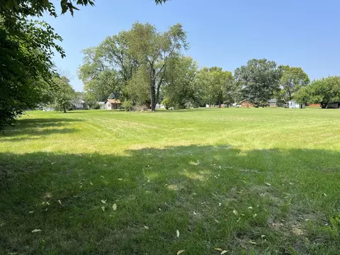 00 N Davis St, Clinton, IN 47842