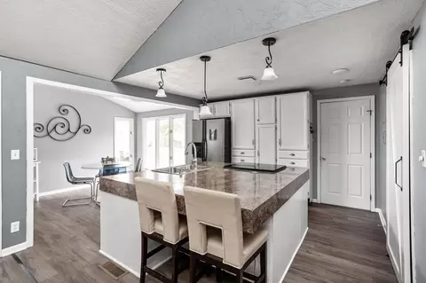 115 E Michelle Ln, Pendleton, IN 46064 photo 12