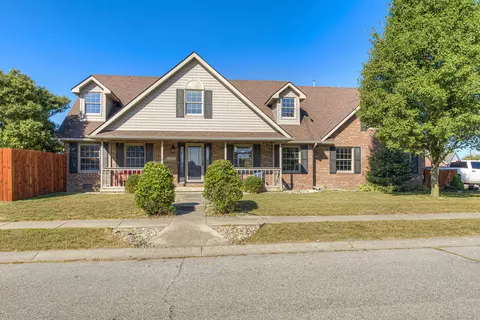 3135 Myrtle Dr, Lapel, IN 46051