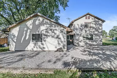 1014 Sam Ralston Rd, Lebanon, IN 46052