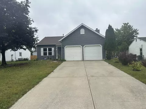 5933 Vicksburg Ln, Indianapolis, IN 46254