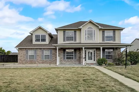 864 Palomino Pl, Bargersville, IN 46106