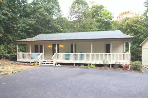 7777 Cordry Dr, Nineveh, IN 46164