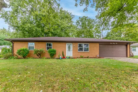 435 Spring Dr, Greenwood, IN 46143