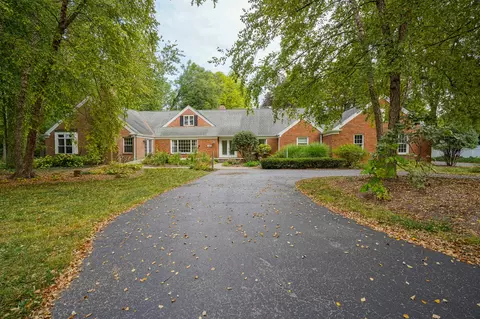 880 W 56th St, Indianapolis, IN 46228