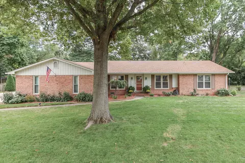 4079 Primrose Path, Greenwood, IN 46142