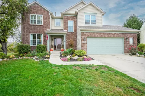 6511 Oxford, Zionsville, IN 46077
