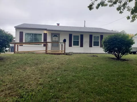 231 Gaywood Dr, Anderson, IN 46017