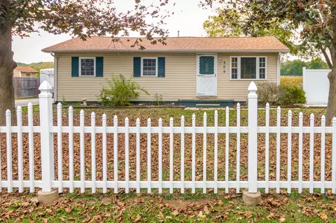 505 Clifty Dr, Columbus, IN 47201