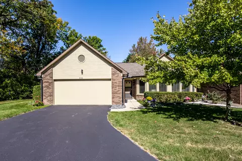 9574 Cadbury Cir #36, Indianapolis, IN 46260