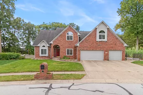 6815 White Oak Dr, Avon, IN 46123