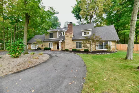 5932 Northwood Dr, Carmel, IN 46033