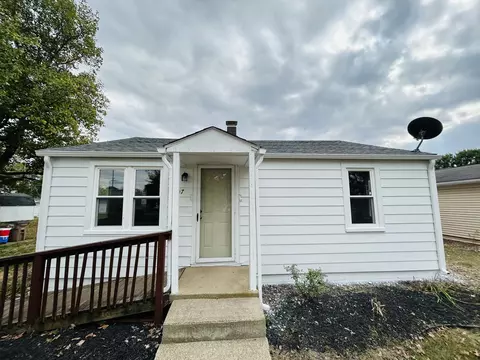 2707 24th St, Columbus, IN 47201