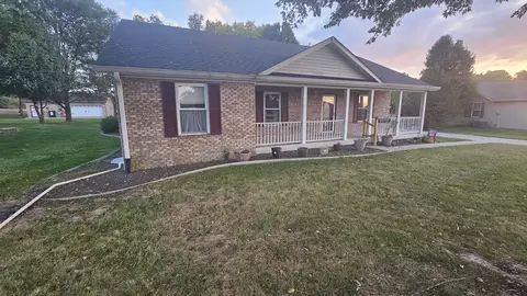 3365 Burns Blvd, Martinsville, IN 46151