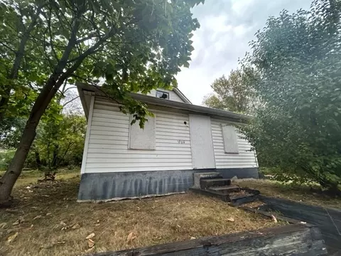 1960 Roosevelt Ave, Indianapolis, IN 46218