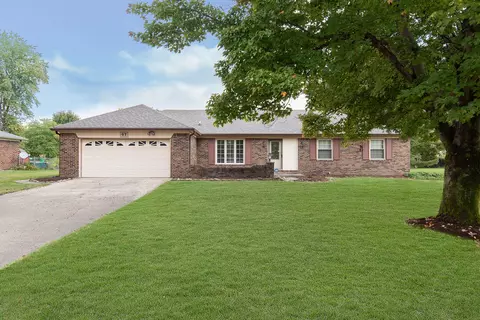 97 Rainbow Blvd, Indianapolis, IN 46234