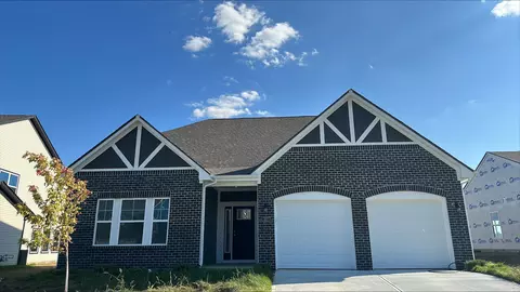 2123 Kenwood Ln, Columbus, IN 47201