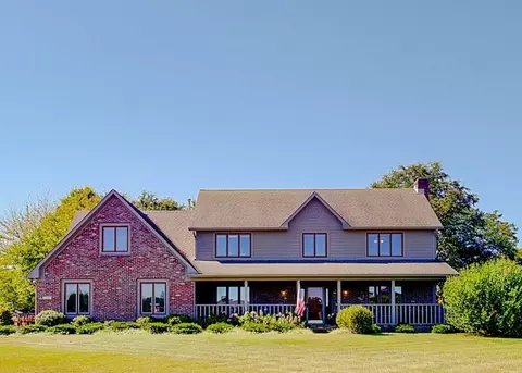 5323 W Tumbleweed, New Palestine, IN 46163