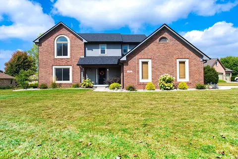 5260 Tracey Jo Rd, Greenwood, IN 46142
