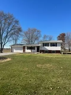3760 Elm Swamp Rd, Lebanon, IN 46052