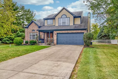 4977 Londonbury Dr, Pittsboro, IN 46167