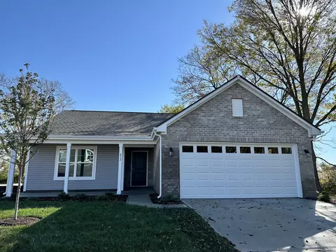 432 Persimmon Pass, Lapel, IN 46051