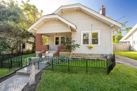 14 E Berry St, Greencastle, IN 46135