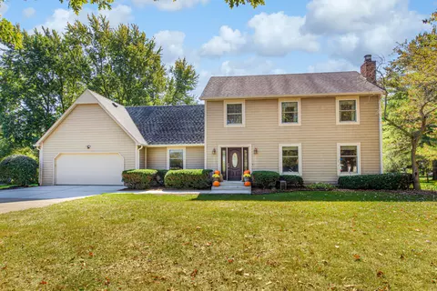 9339 Shoal Creek Ln, Brownsburg, IN 46112