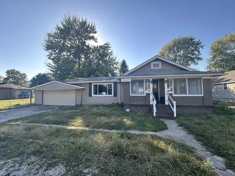 3042 5th Ave E, Indianapolis, IN 46221