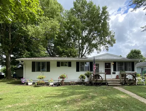 1308 4th St, Covington, IN 47932