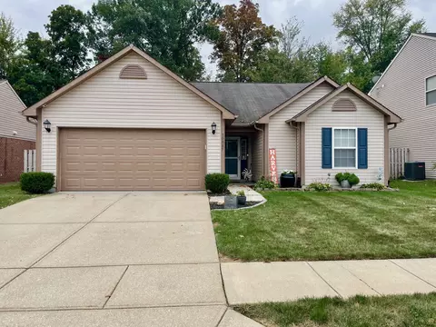 10085 Sunmark Ln, Avon, IN 46123