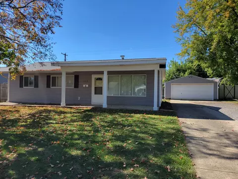 618 Melrose Dr, Whiteland, IN 46184