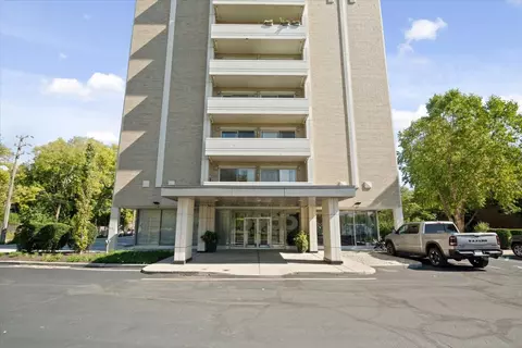 3965 N Meridian St #4H, Indianapolis, IN 46205