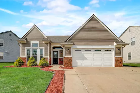 6458 Decatur Cmns, Indianapolis, IN 46221