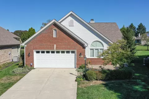 7274 River Glen Dr, Fishers, IN 46038