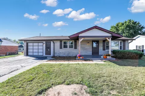 929 Hacker Dr, Martinsville, IN 46151