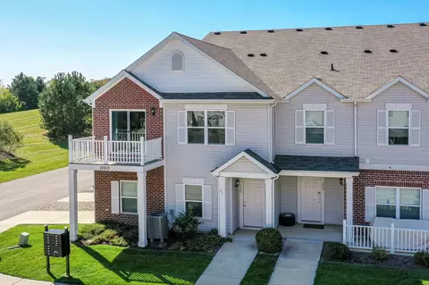 12015 Zircon Ln #700, Fishers, IN 46038