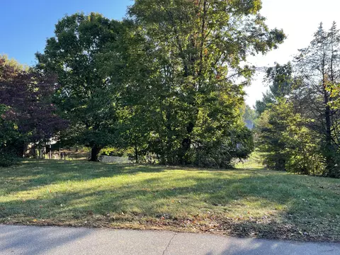 0 Grassyfork Ln, Martinsville, IN 46151
