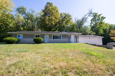 2701 N Boohers Ct, Columbus, IN 47203