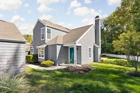 7683 Harbour, Indianapolis, IN 46240
