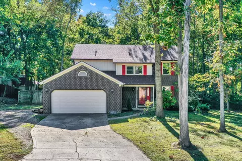 1551 Timber Ln, Greenwood, IN 46142