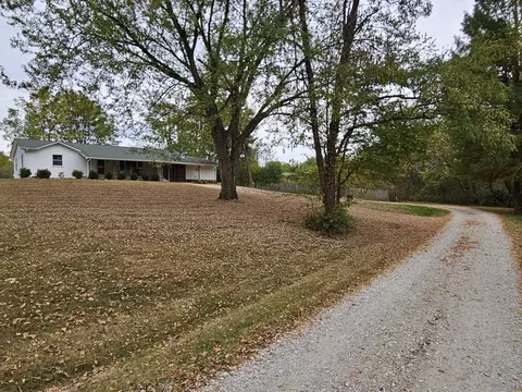 7783 N State Road 135, Salem, IN 47167