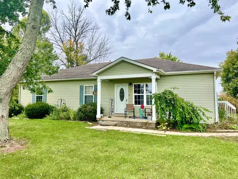 9623 S Bentonville Rd, Cambridge City, IN 47327