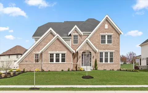 14626 Golden Fox Ct, Fishers, IN 46037