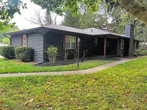 3211 Breckenridge Dr, Indianapolis, IN 46228