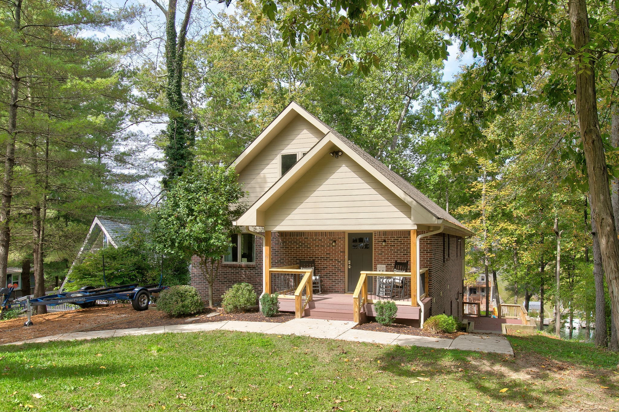 7106 Muskrat Dr  