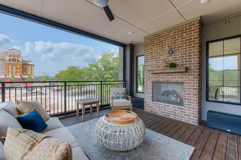 705 Livingstone Dr #SUITE 210, Carmel, IN 46032