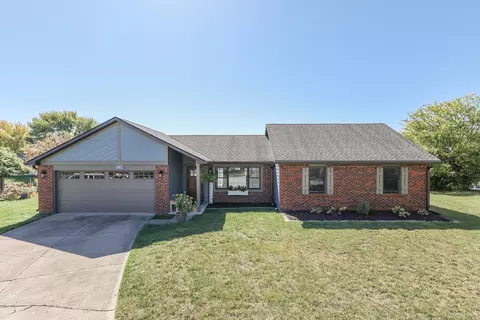 987 Harvest Ct, Greenwood, IN 46143